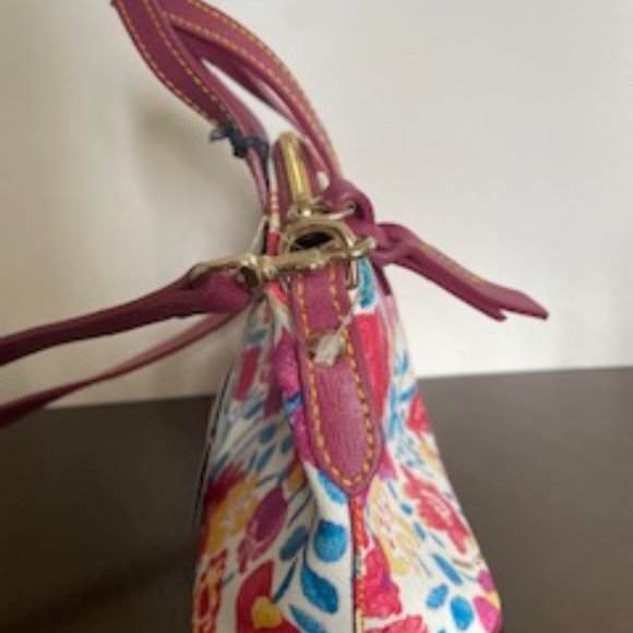 Dooney & Bourke Rare Marabelle Mini Ruby Bag WHVI - Picture 4 of 7